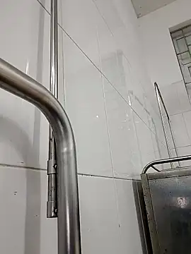 Lyly nuce online show from 10, 10, 2025