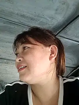 Lyly nuce online show from 19, 10, 2025