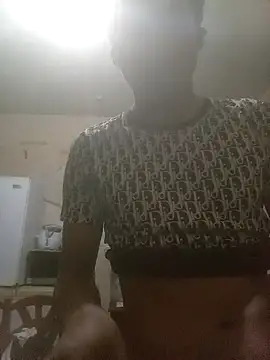 Bebicho14 online show from 22, 11, 2025