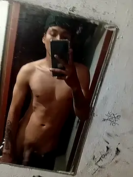 Bebicho14 online show from 23, 11, 2025