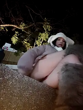 Lovelyanan online show from 12, 2, 2026