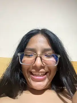 Mar180308 online show from 7, 10, 2025