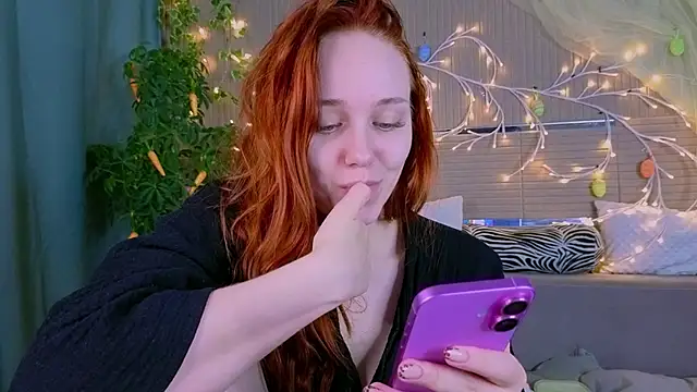 PollyVinice online show from 4, 4, 2026