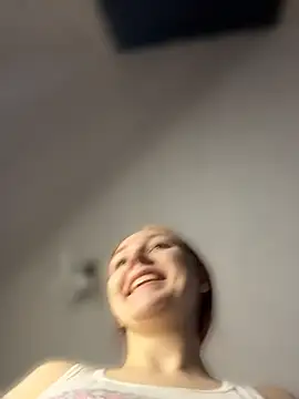 PollyVinice online show from 11, 6, 2026