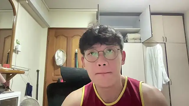 Passionatetwink2 online show from 9, 5, 2026