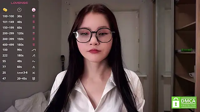 DelphaDivenere online show from 1, 10, 2025