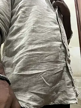 DJLOVE280825 online show from 6, 4, 2026