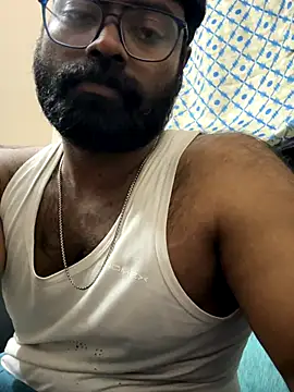 DJLOVE280825 online show from 3, 11, 2025