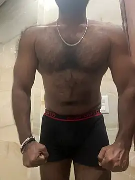 DJLOVE280825 online show from 27, 4, 2026