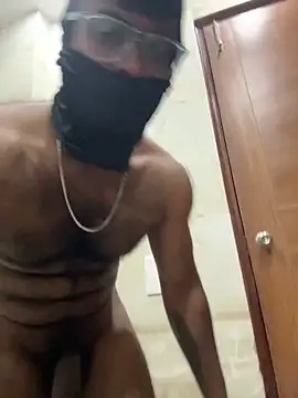 DJLOVE280825 online show from 13, 4, 2026