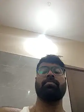 DJLOVE280825 online show from 6, 11, 2025