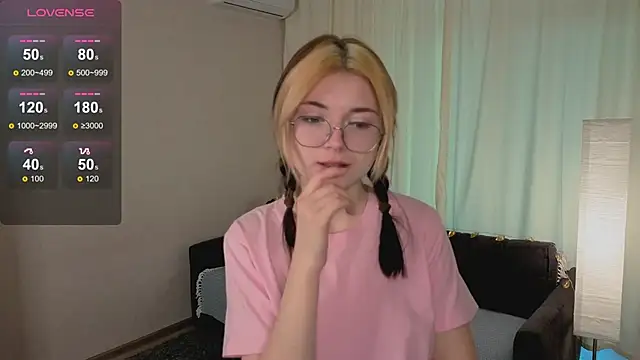 Susan Gardner online show from 21, 12, 2025