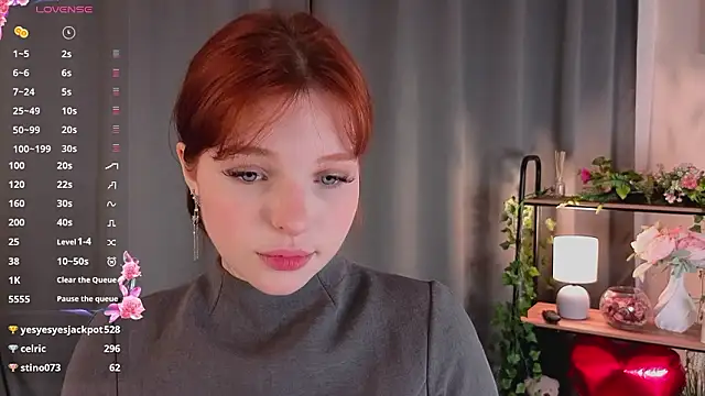 AnnieKim  online show from 9, 3, 2026