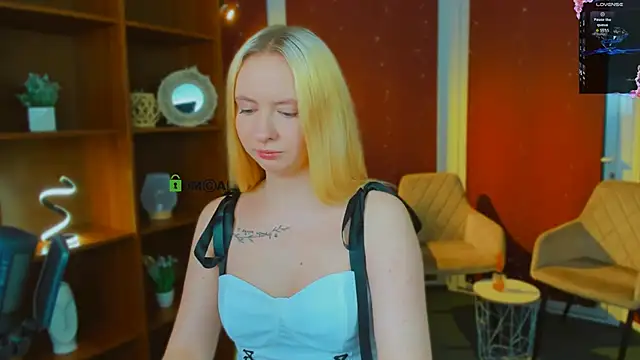 mila glow1 online show from 11, 3, 2026