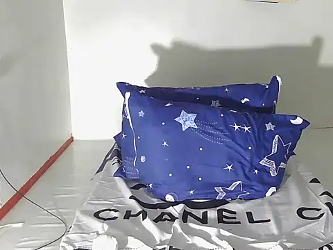 angelcum000 online show from 28, 10, 2025