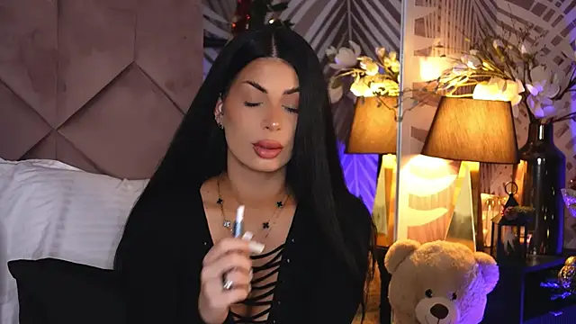 EvaRhea online show from 15, 12, 2025