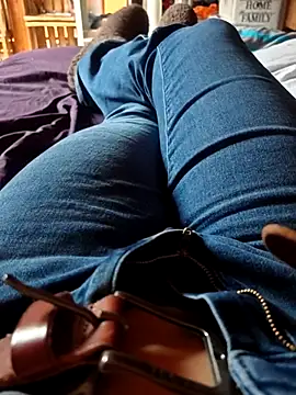 Horny mummy online show from 19, 1, 2026