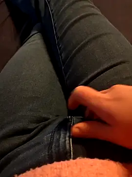 Horny mummy online show from 27, 11, 2025