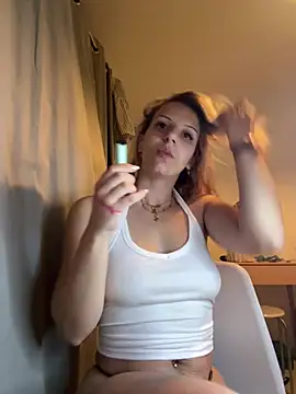 Snapshot of DouceAngela69 chatting on 6, 5, 2026 DouceAngela69 online show from 6, 5, 2026