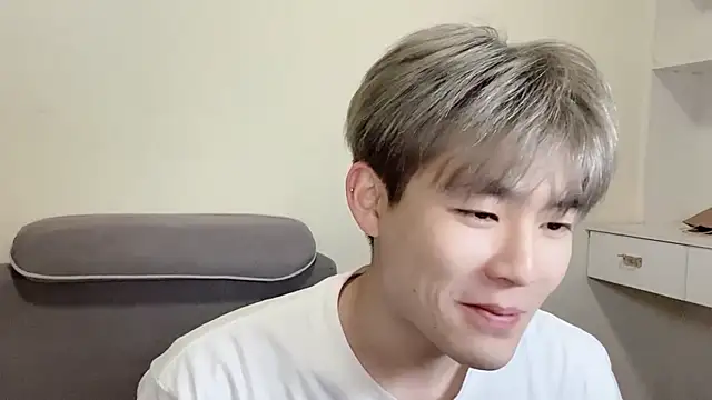 xiaoyang5200 online show from 13, 1, 2026