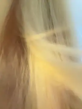 LunaMillie online show from 4, 11, 2025