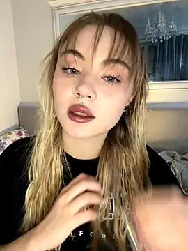 LunaMillie online show from 9, 11, 2025