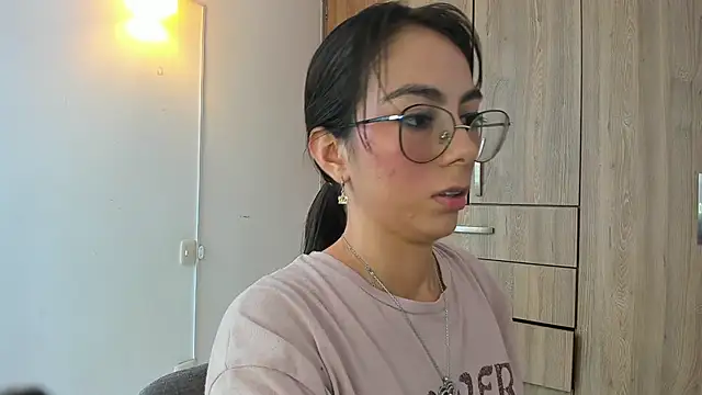 horny adiction online show from 12, 2, 2026