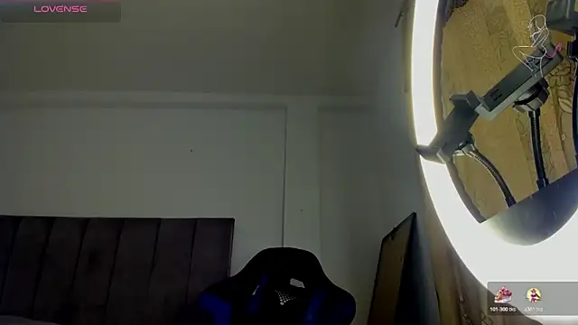 Snapshot of Ebony_danik chatting on 27, 3, 2026 Ebony danik online show from 27, 3, 2026