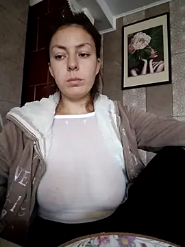 Snapshot of LenaBloomy chatting on 22, 11, 2025 LenaBloomy online show from 22, 11, 2025