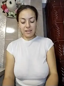 Snapshot of LenaBloomy chatting on 7, 10, 2025 LenaBloomy online show from 7, 10, 2025