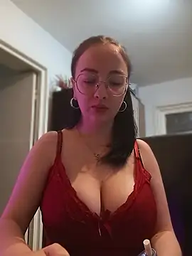 IvyClouds online show from 17, 6, 2026