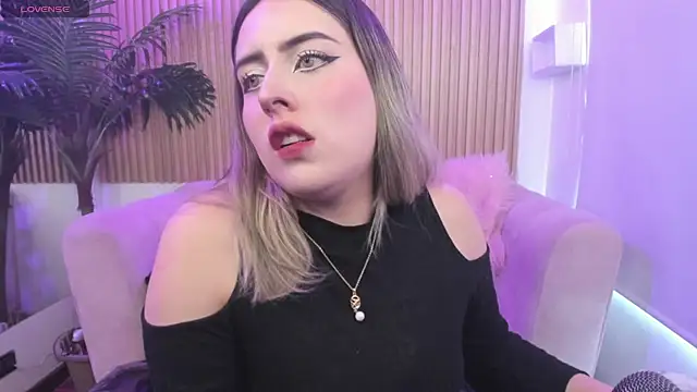 Jenny Wolridge  online show from 30, 10, 2025