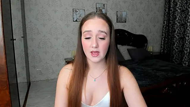 Snapshot of SabrinaCandi chatting on 14, 11, 2025 SabrinaCandi online show from 14, 11, 2025