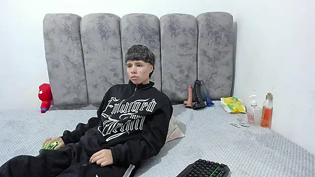 Bruno Cruzz online show from 18, 6, 2026
