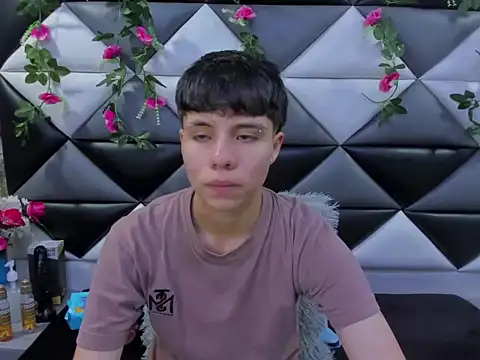 Bruno Cruzz online show from 5, 11, 2025