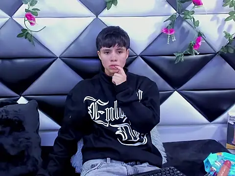 Bruno Cruzz online show from 23, 10, 2025