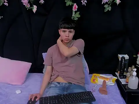 Bruno Cruzz online show from 13, 11, 2025