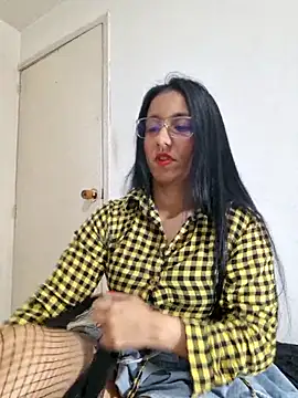 SofiiMilf online show from 28, 4, 2026