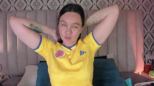 Sky Junne online show from 26, 3, 2026