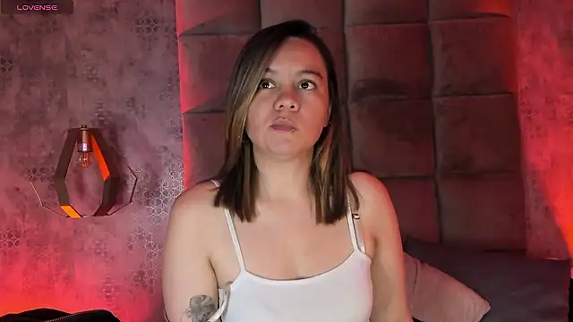 Sky Junne online show from 13, 2, 2026