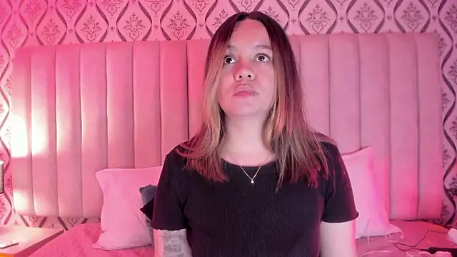 Sky Junne online show from 8, 3, 2026