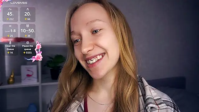 Snapshot of EarnestineGyllenband chatting on 13, 11, 2025 EarnestineGyllenband online show from 13, 11, 2025