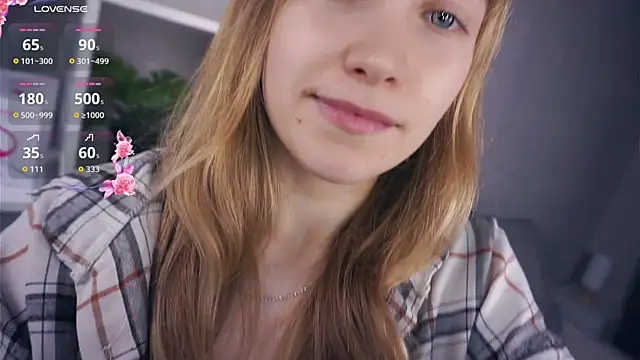 Snapshot of EarnestineGyllenband chatting on 11, 11, 2025 EarnestineGyllenband online show from 11, 11, 2025