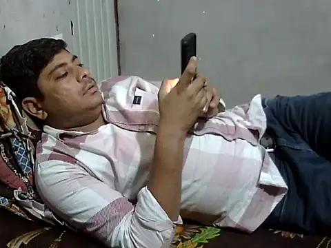 Ajmersingh335512 online show from 8, 4, 2026