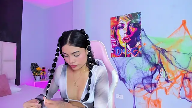 Snapshot of SammyRose_ chatting on 28, 10, 2025 SammyRose online show from 28, 10, 2025