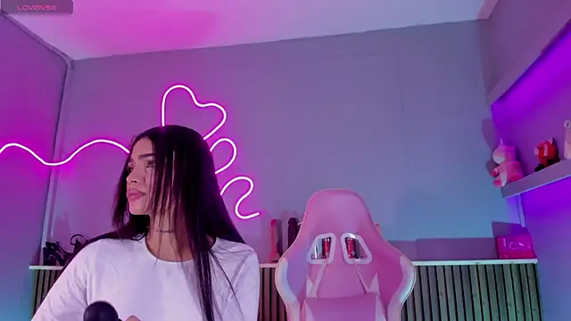 SammyRose  online show from 21, 4, 2026