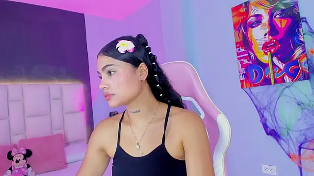 Snapshot of SammyRose_ chatting on 29, 10, 2025 SammyRose online show from 29, 10, 2025