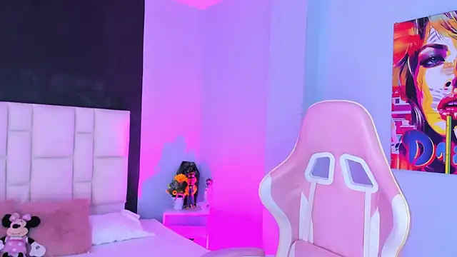 Snapshot of SammyRose_ chatting on 6, 11, 2025 SammyRose online show from 6, 11, 2025