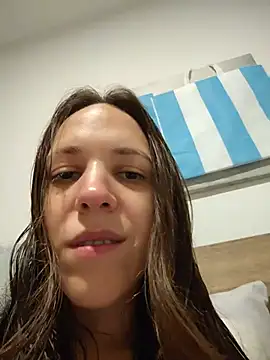 Snapshot of lauflor chatting on 16, 6, 2026 lauflor online show from 16, 6, 2026
