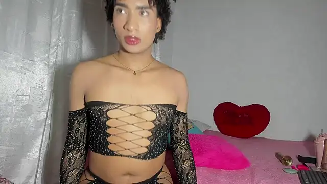 Snapshot of Stannlyy chatting on 15, 10, 2025 Stannlyy online show from 15, 10, 2025